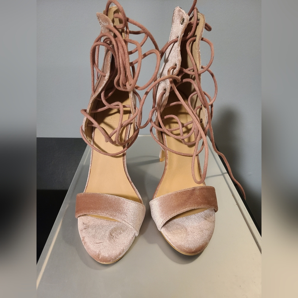 Womens heels